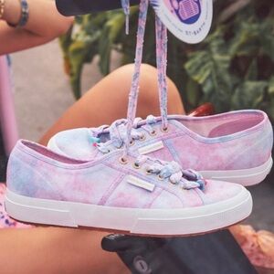 Superga x LoveShackFancy 2750 Sneaker in Cotton Candy Tie-Dye Size 8